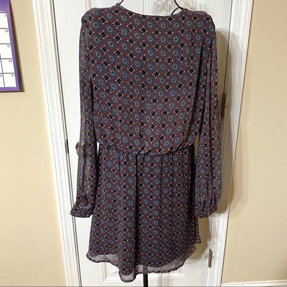 OLSENBOYE Dress Size Large Blue  Red Geometric Print V-Neck Long Sleeve Lined - Picture 2 of 11